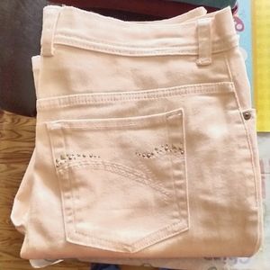 Gloria Vanderbilt Amanda size 8 average Dusty pink jeans